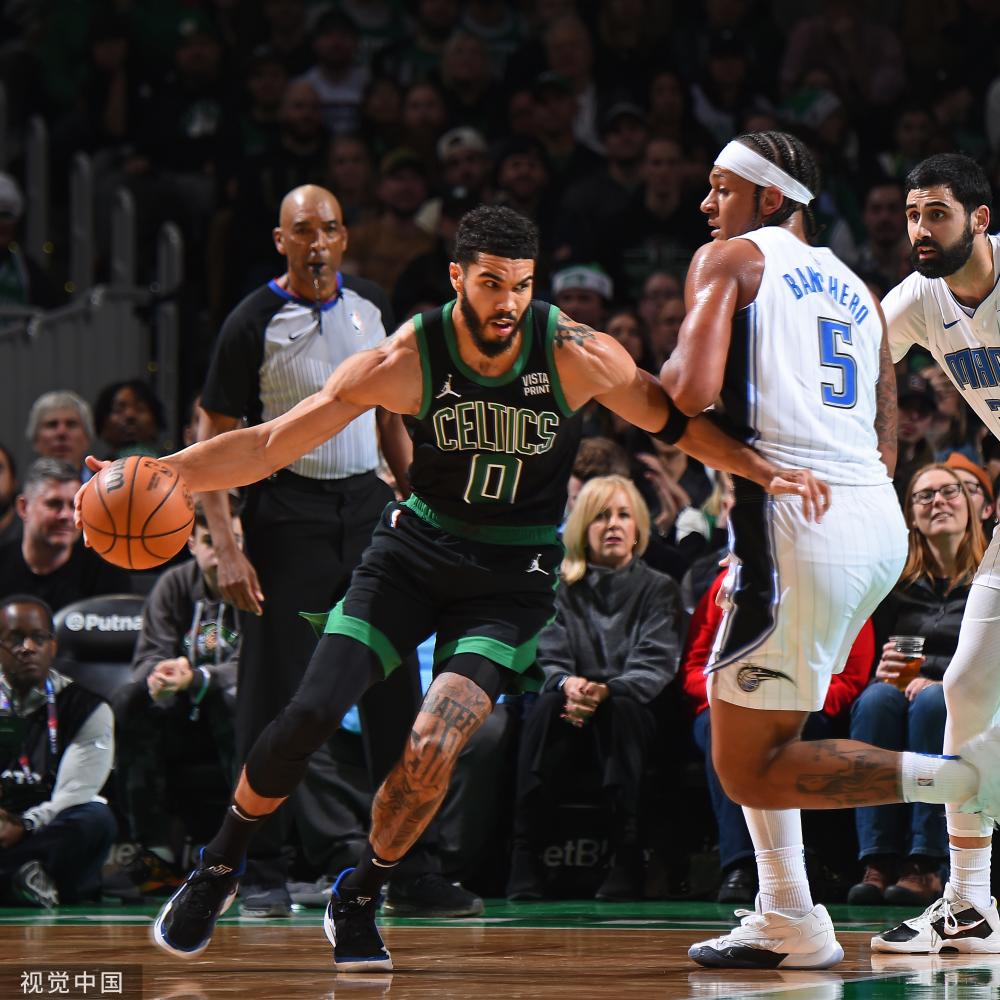 亚泰足球俱 亚泰足球俱