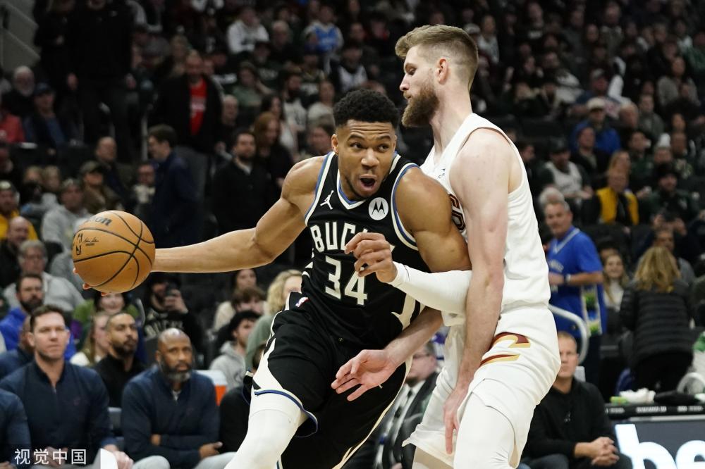 他在比赛中 他在比赛中